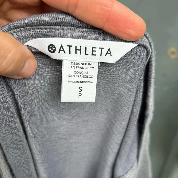 Athleta Grey Breezy Twist Tank, Small - Picture 9 of 11